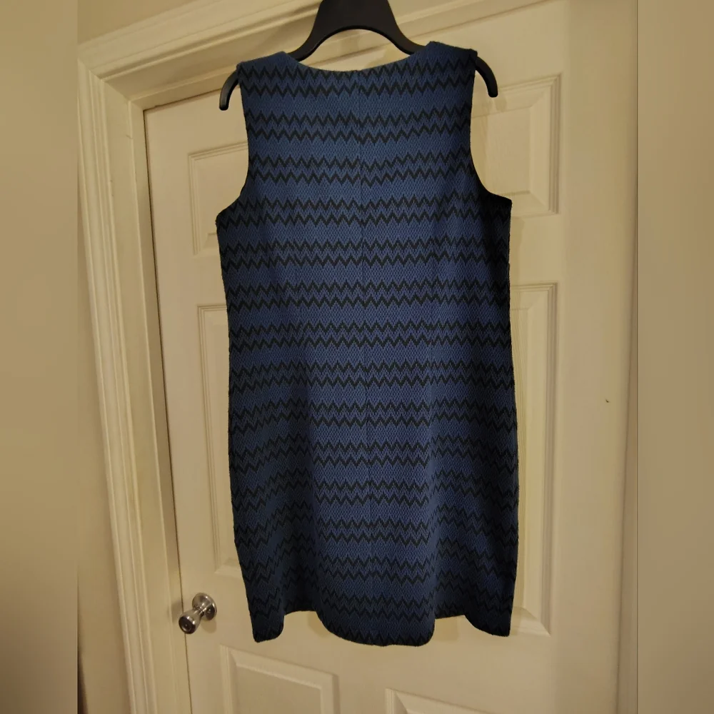 AB Studio Blue and Black Zigzag Mini Dress - Picture 4 of 5